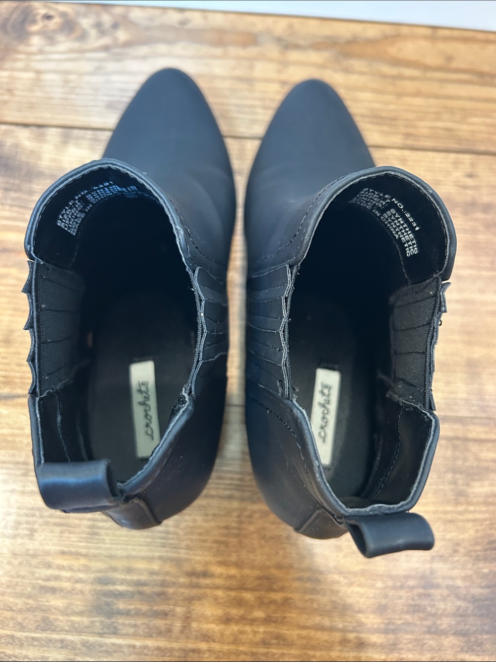 🖤Black Chelsea Ankle Boots with Elastic Panels - Picture 5 of 8